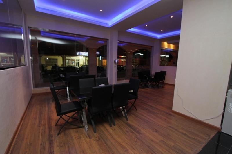Nuzol Tala Hotel Khafji Buitenkant foto